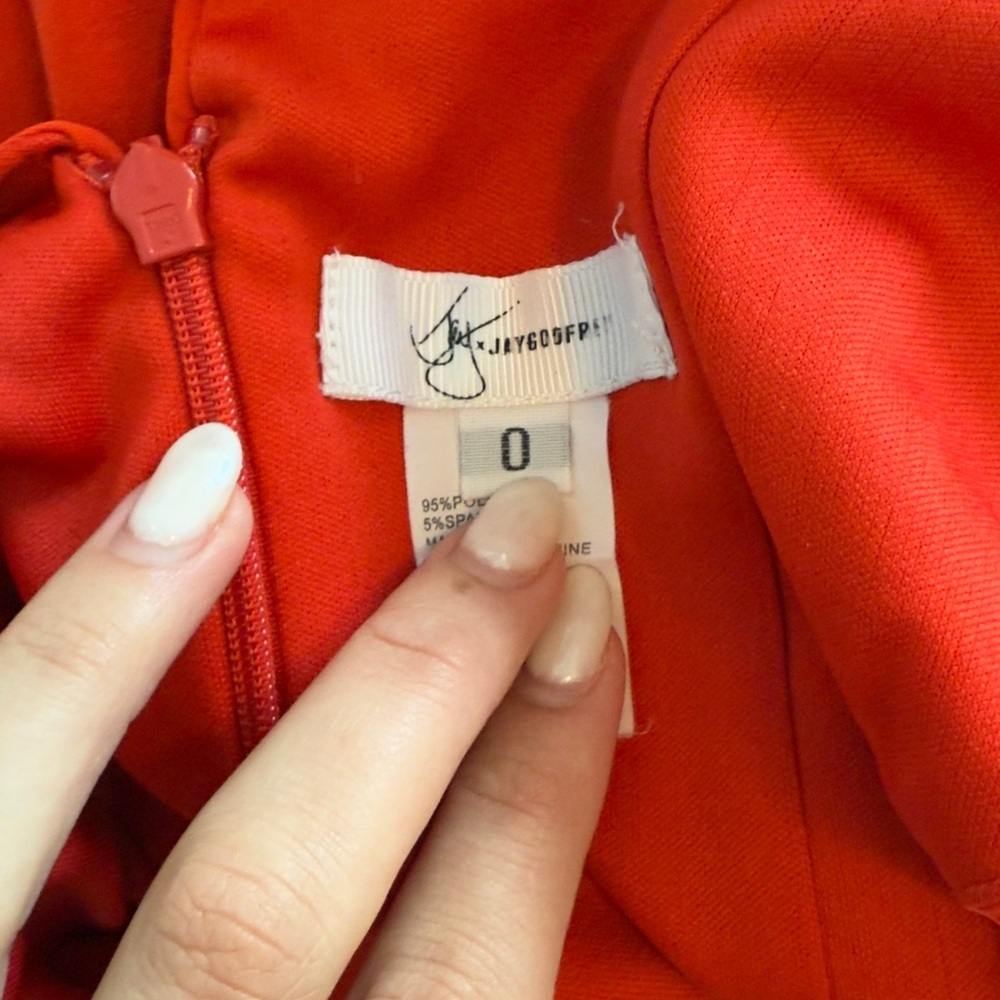 JAYGODFREY Scarlet Backless Gown - Picture 7 of 10
